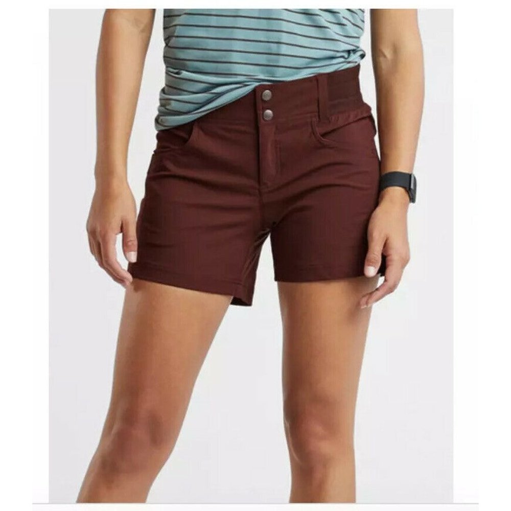 SOLD** Title Nine Women's Size 12 CLAMBER Hiking Climbing Shorts 5" Maroon - Picture 1 of 12